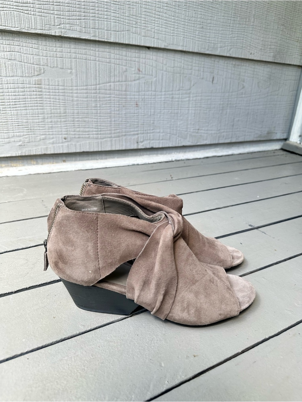 Eileen Fisher Anise suede knot peep-toe booties/ Shoes  /Grey~7.5